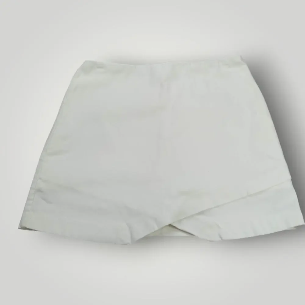 Versona Women's M Sunshine's Out Ivory White Mini Stretch Pull-On Skort - Picture 2 of 11
